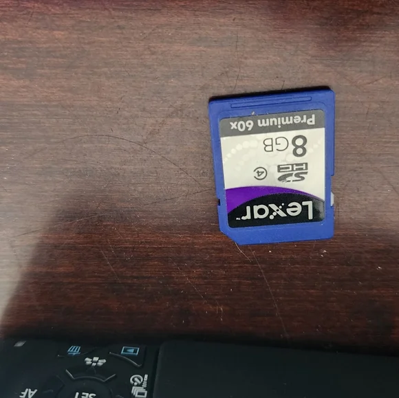 Canon EOS Rebel T3i Camera Kit 18-55 Mm Lense - Picture 10 of 12